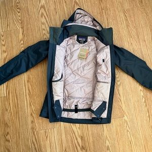 Patagonia Snowbelle Women’s Insulated Ski Jacket NWT